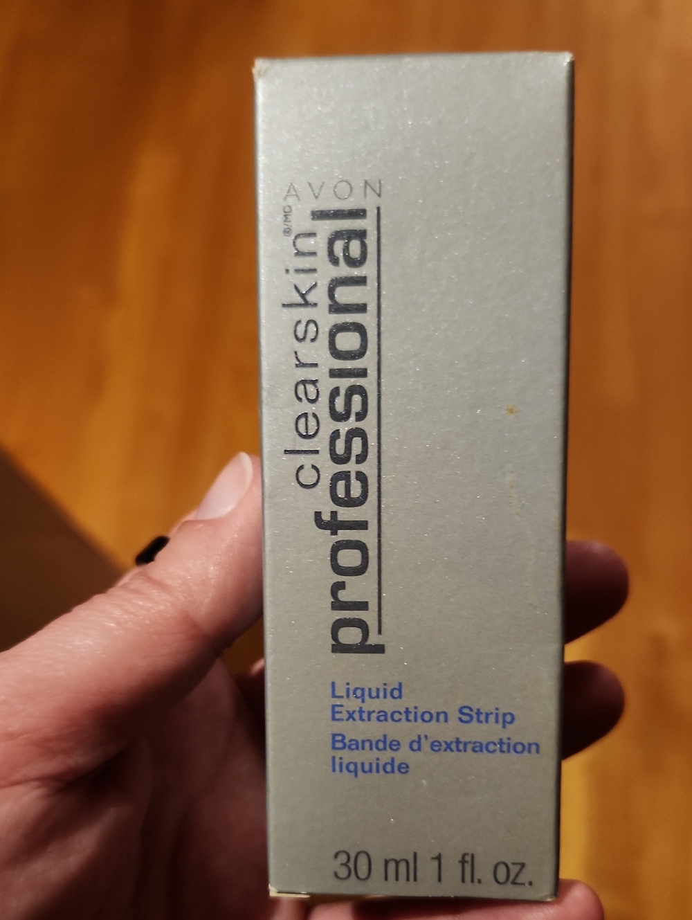 Avon Clearskin Professional Liquid Extraction Strip - Silver and Blue